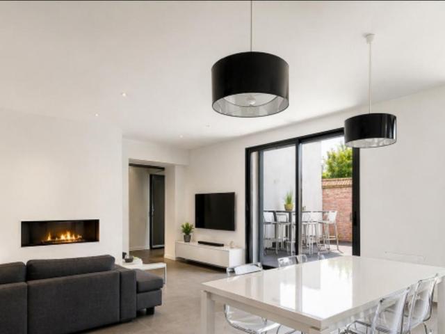 Maison 7 pièces 213 m²