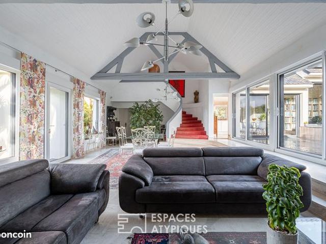 Maison 7 pièces 213 m²