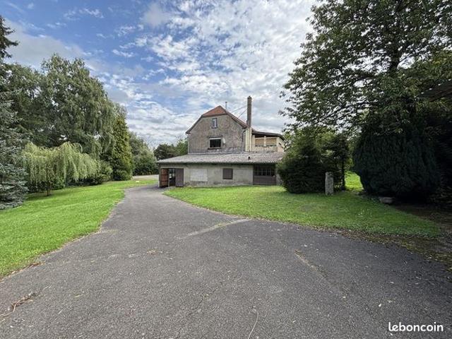 Maison 7 pièces 213 m²