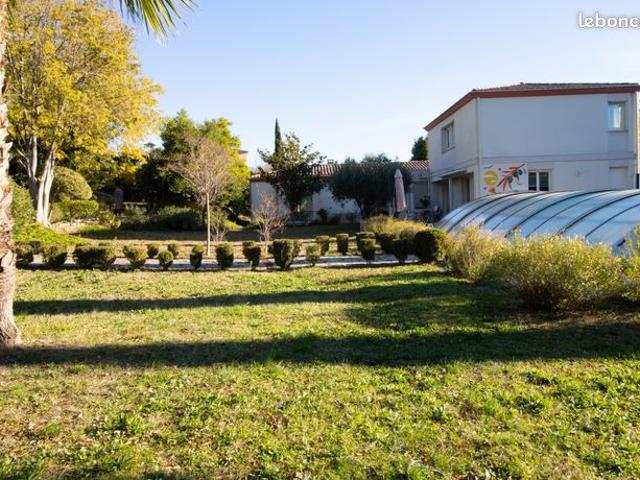 Maison 7 pièces 213 m²