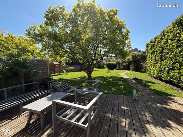 Maison 7 pièces 206 m²