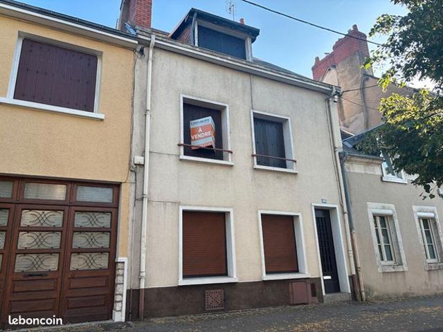 Maison 7 pièces 213 m²