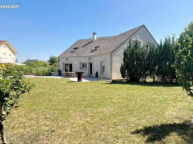 Maison 7 pièces 213 m²