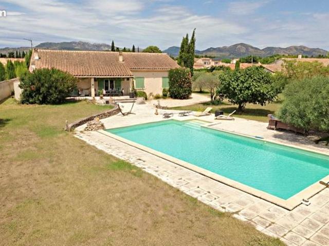 Maison 7 pièces 213 m²