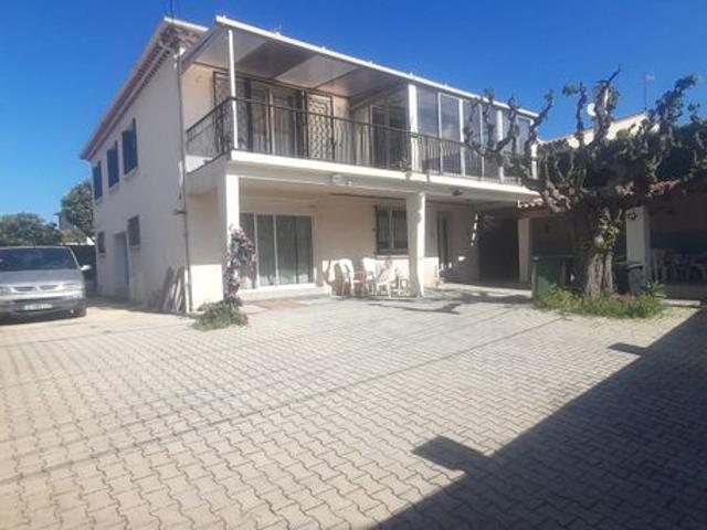 Maison 7 pièces 213 m²