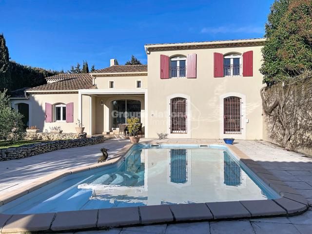 Maison 7 pièces 224 m²