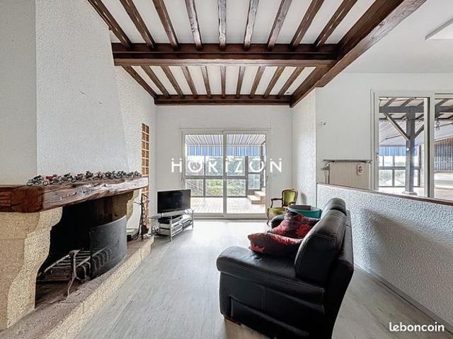 Maison 7 pièces 224 m²