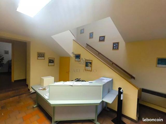 Maison 7 pièces 224 m²
