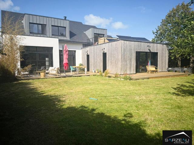 Maison 7 pièces 224 m²