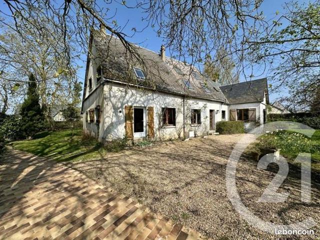 Maison 7 pièces 224 m²