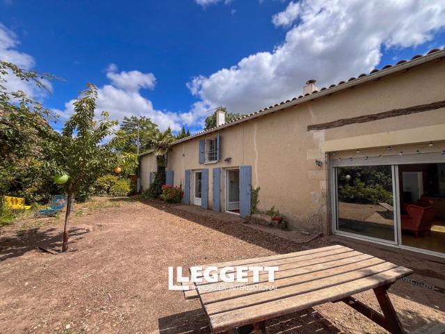 Maison 7 pièces 225 m²