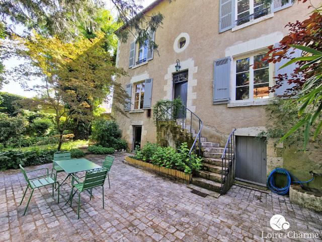 Maison 7 pièces 225 m²