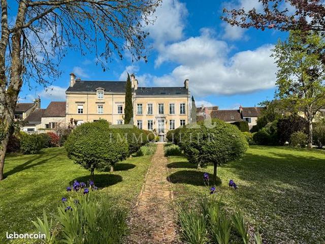 Maison 7 pièces 225 m²