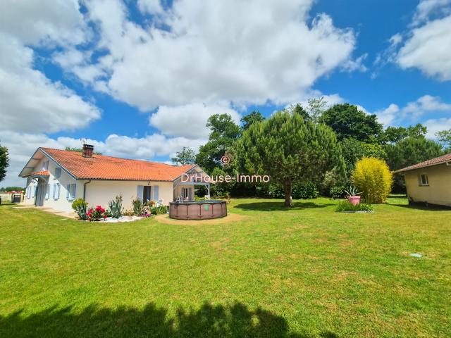 Maison 7 pièces 225 m²