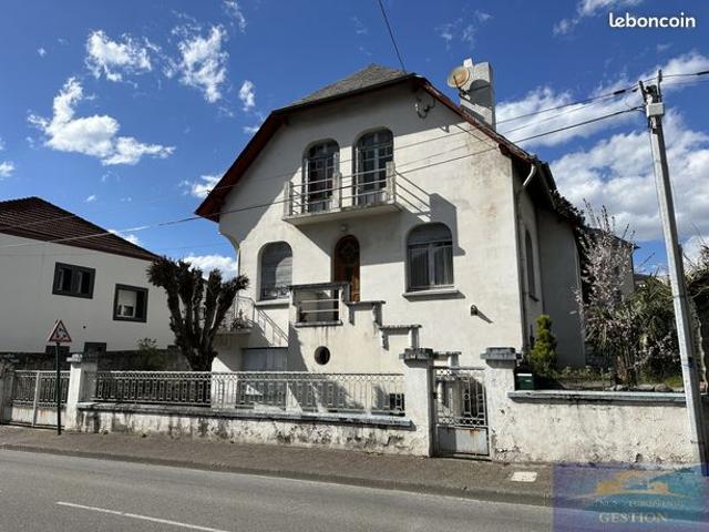 Maison 7 pièces 225 m²