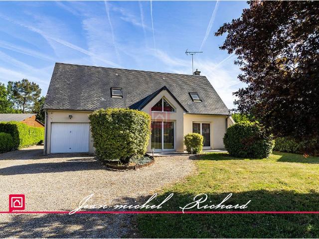 Maison 7 pièces 225 m²