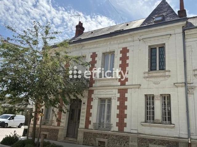 Maison 7 pièces 225 m²