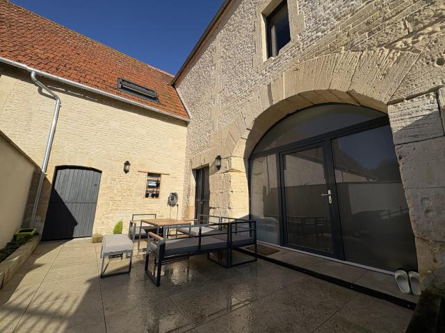Maison 7 pièces 225 m²