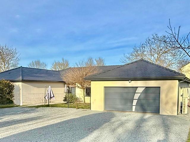 Maison 7 pièces 225 m²
