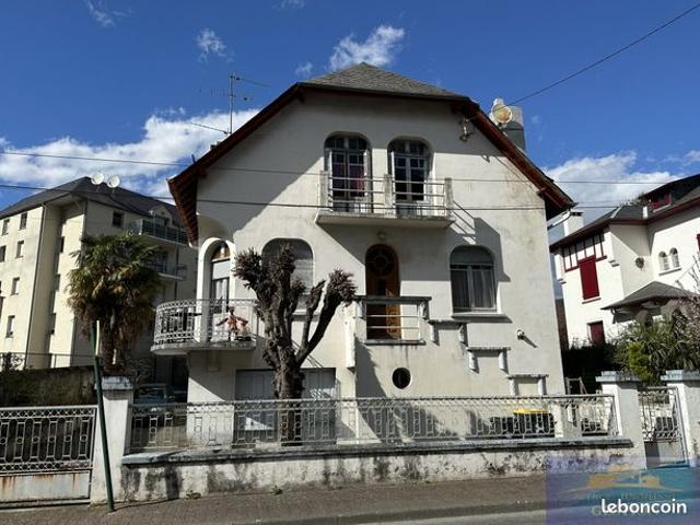 Maison 7 pièces 225 m²