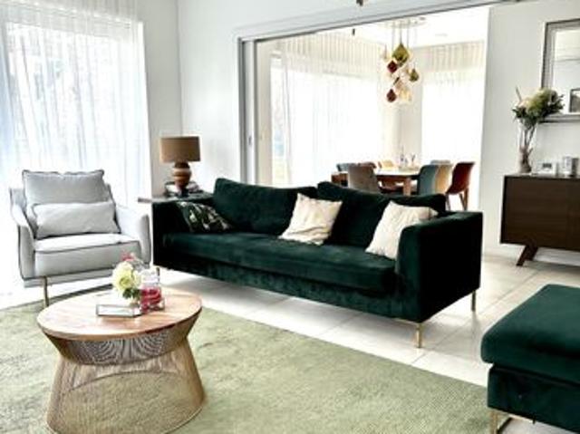 Maison 7 pièces 226 m²