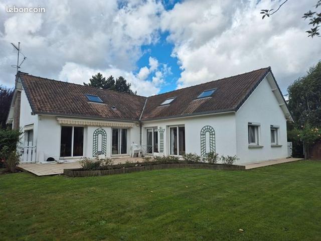 Maison 7 pièces 226 m²