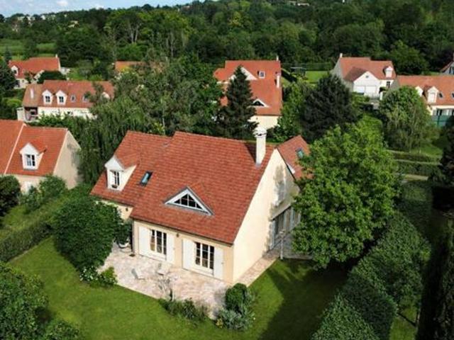 Maison 7 pièces 227 m²