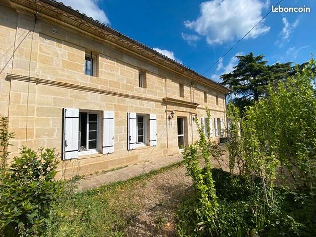 Maison 7 pièces 227 m²
