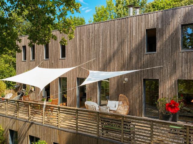 Maison 7 pièces 227 m²