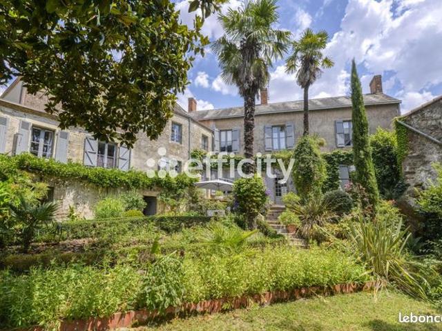 Maison 7 pièces 227 m²