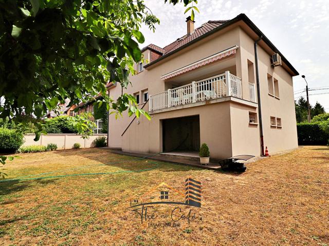 Maison 7 pièces 227 m²