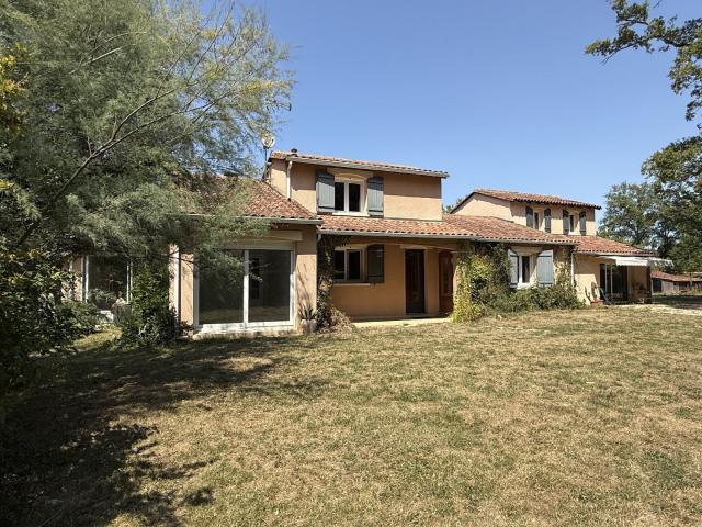 Maison 7 pièces 227 m²