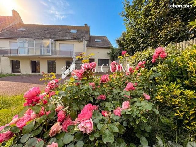 Maison 7 pièces 227 m²