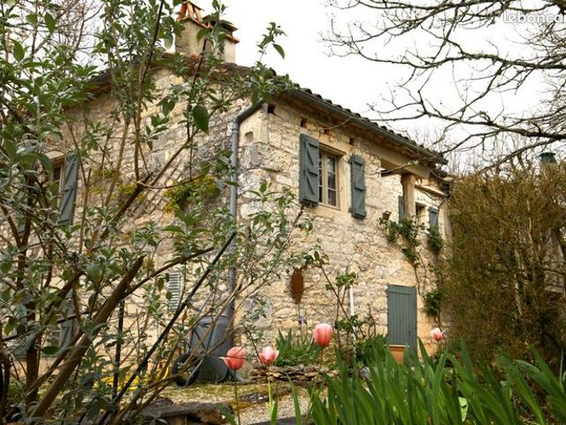 Maison 7 pièces 227m²