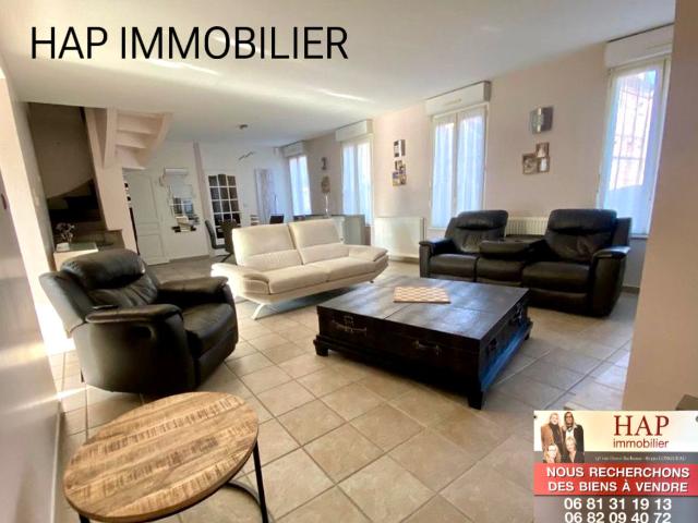 Maison 7 pièces 228 m²