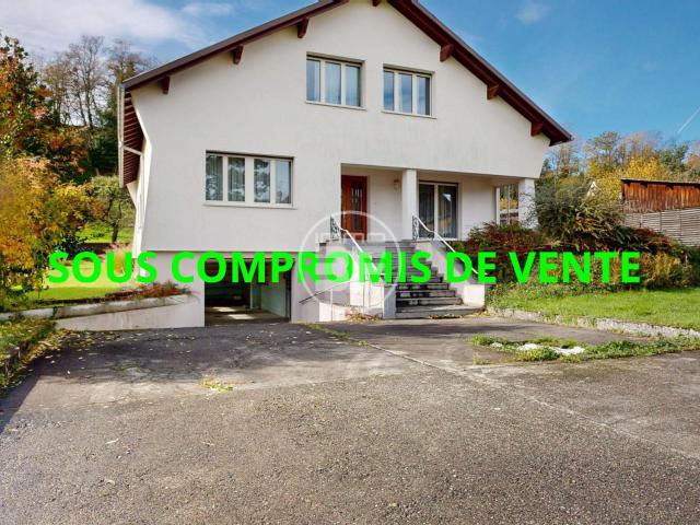 Maison 7 pièces 228 m²
