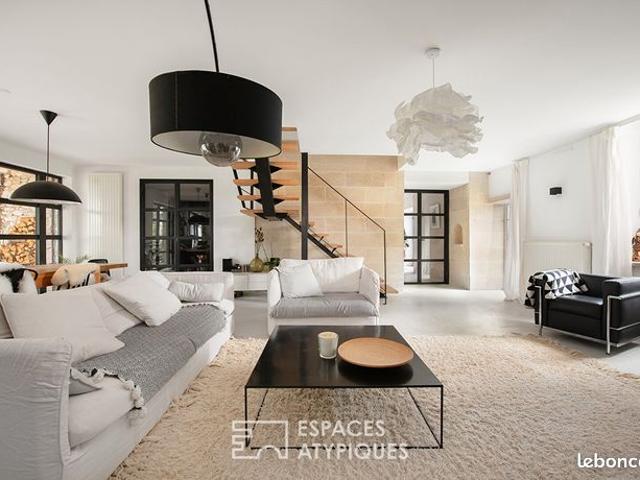 Maison 7 pièces 228 m²