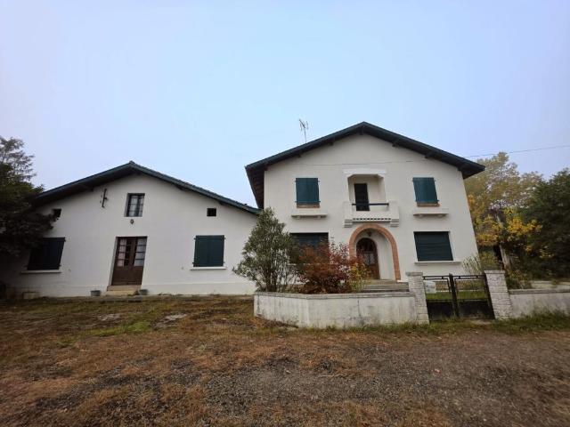 Maison 7 pièces 228 m²