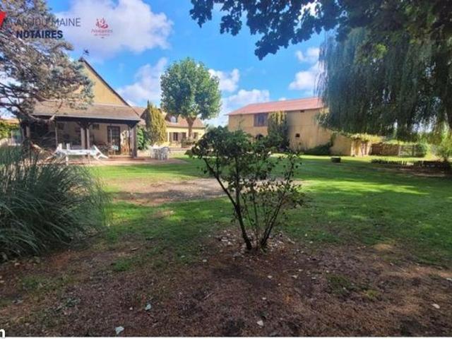 Maison 7 pièces 228 m²