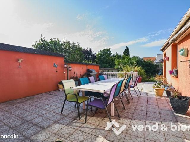 Maison 7 pièces 229 m²