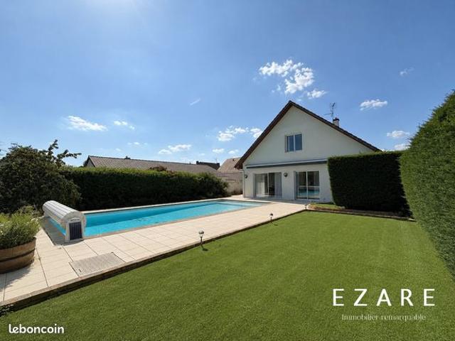 Maison 7 pièces 229 m²