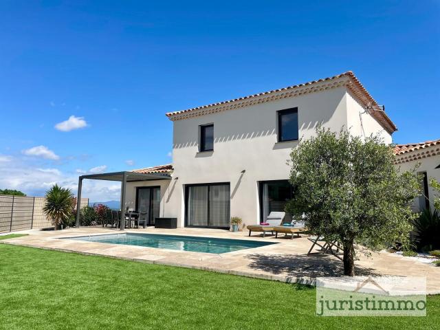 Maison 7 pièces 229 m²