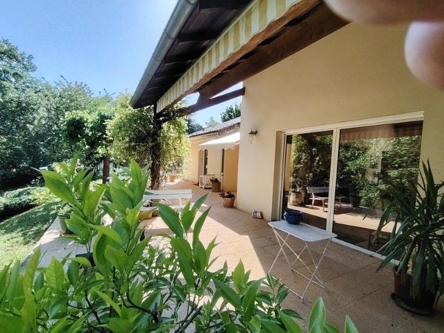 Maison 7 pièces 229 m²
