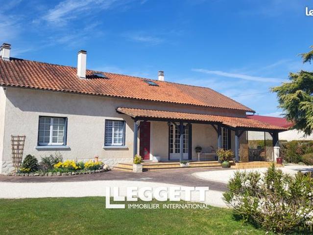Maison 7 pièces 229 m²