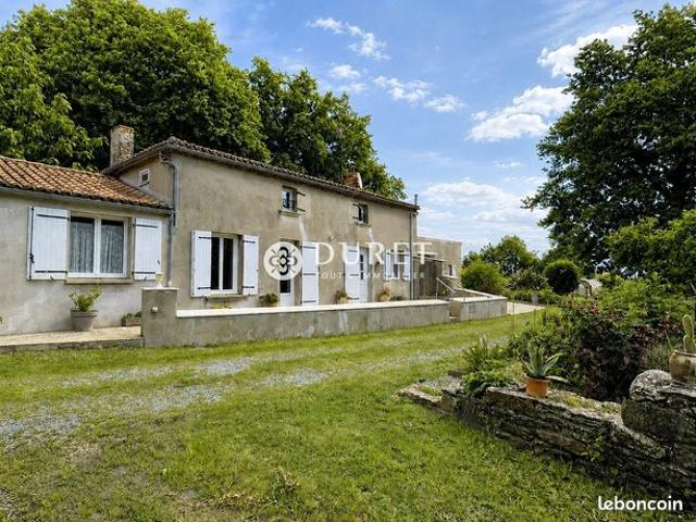 Maison 7 pièces 220 m²