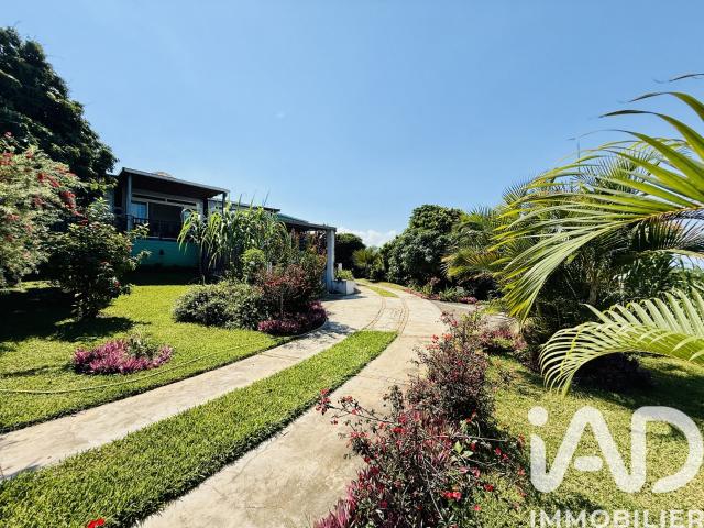 Maison 7 pièces 220 m²