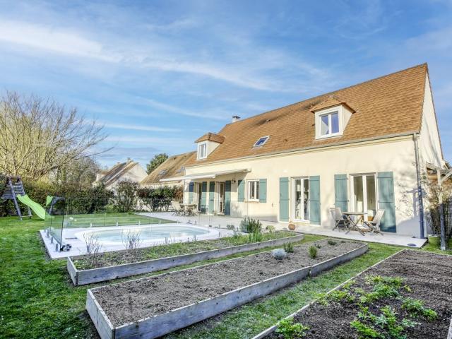 Maison 7 pièces 220 m²