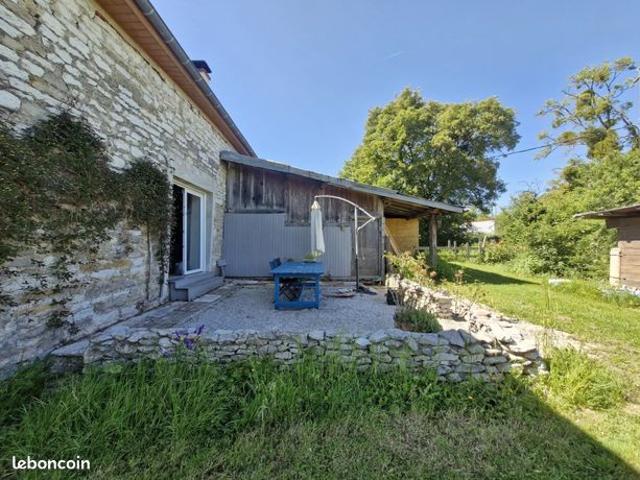 Maison 7 pièces 220 m²