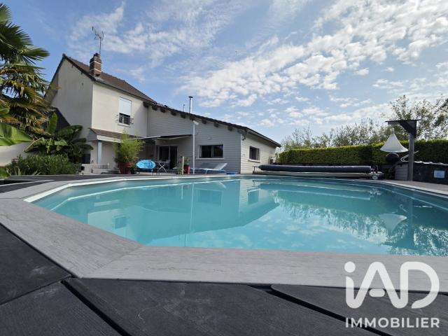 Maison 7 pièces 220 m²