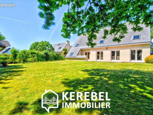 Maison 7 pièces 220 m²